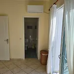 Skala - - Sleeps 7 - Parking - Garden Skala (Kefalonia)
