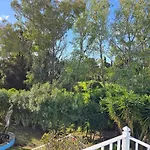 Skala - - Sleeps 7 - Parking - Garden *