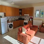 Skala - - Sleeps 7 - Parking - Garden * Skala (Kefalonia)
