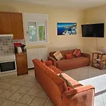 Skala - - Sleeps 7 - Parking - Garden Villa Skala (Kefalonia)
