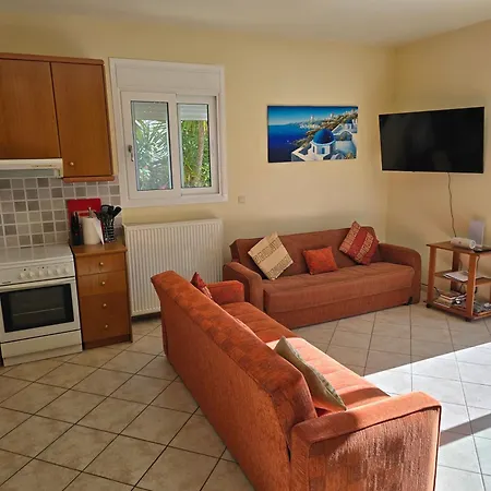 Skala - - Sleeps 7 - Parking - Garden Вилла Skala (Kefalonia)